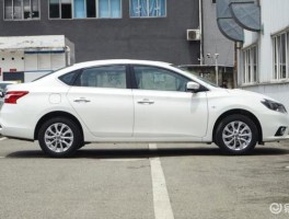 老款方向盘升级记：13代轩逸换新体验