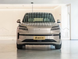 全系900V快充续航达605km，乐道L90家用SUV实测