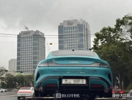 小米SU7惊现韩国街头！韩媒竟称买家是现代汽车？