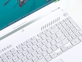 笔记本电脑外接显示器分步指南：接口、设置与常见问题解决