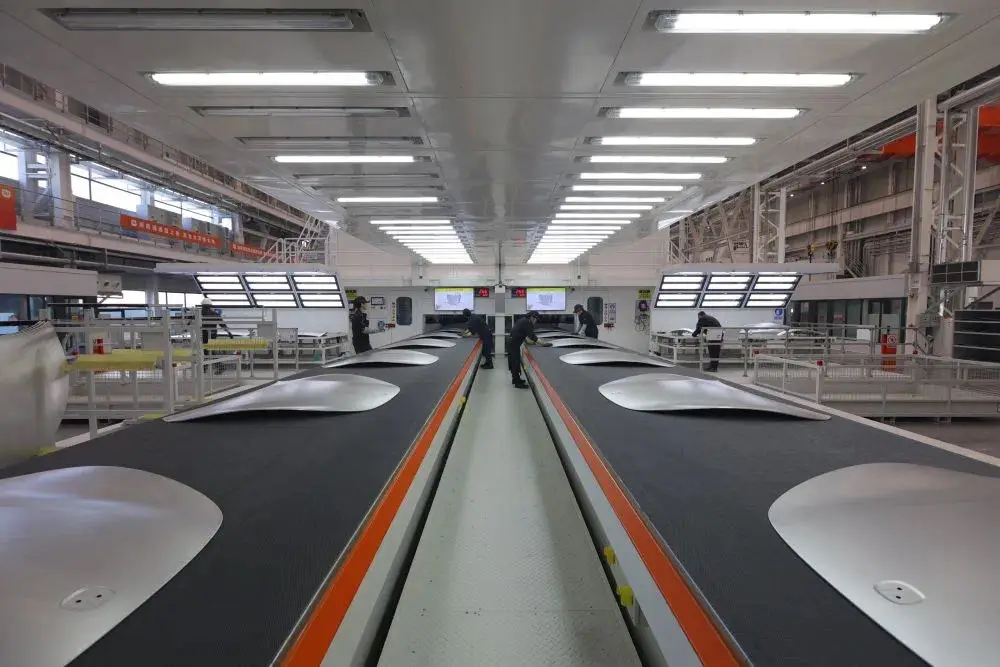 小米汽车工厂产能保障_小米YU7爆单背后_小米Yu7 Max 24小时耐力挑战