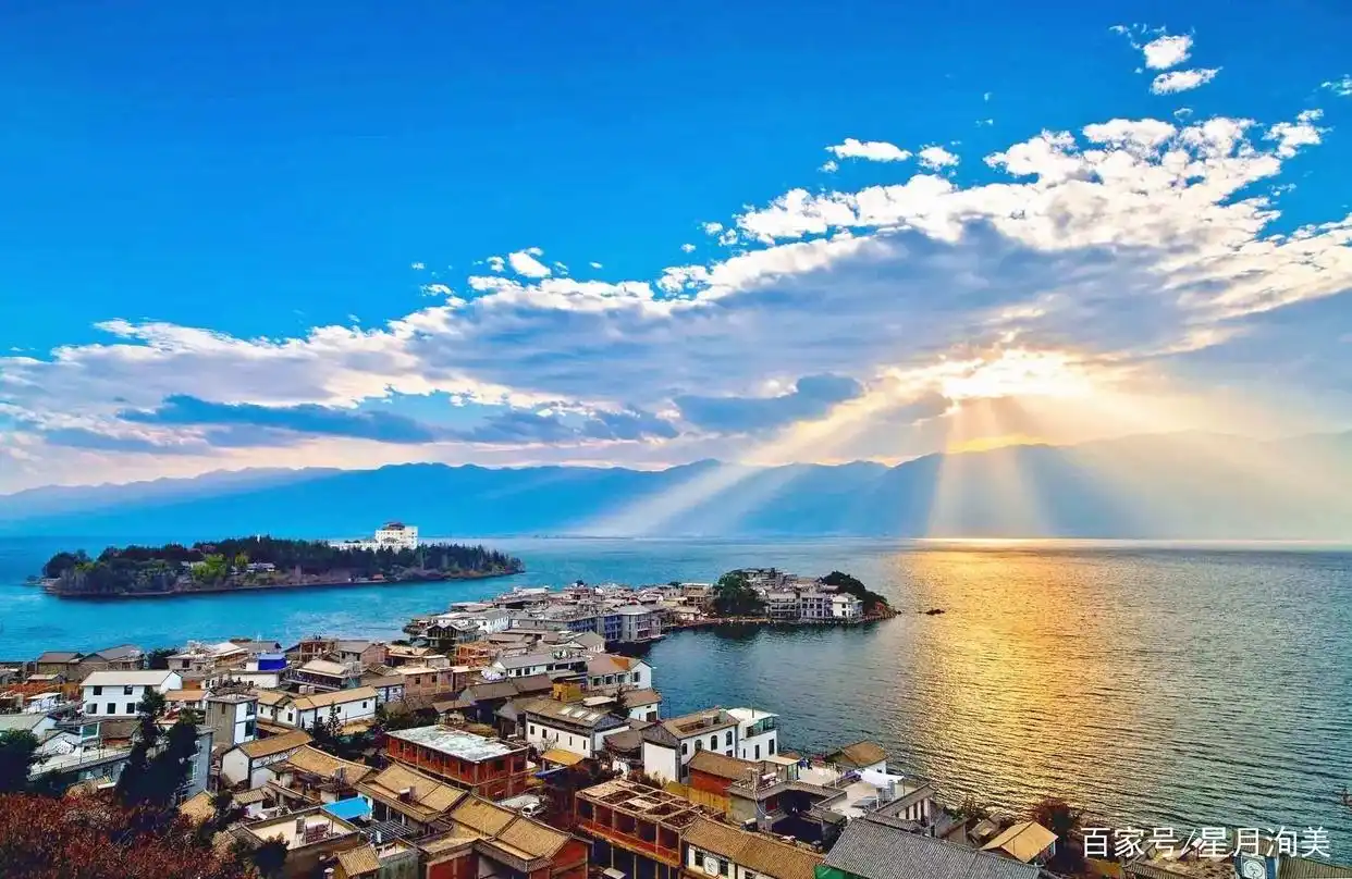 7-8月份避暑最佳地方_新疆薰衣草旅游_新疆夏季旅游攻略