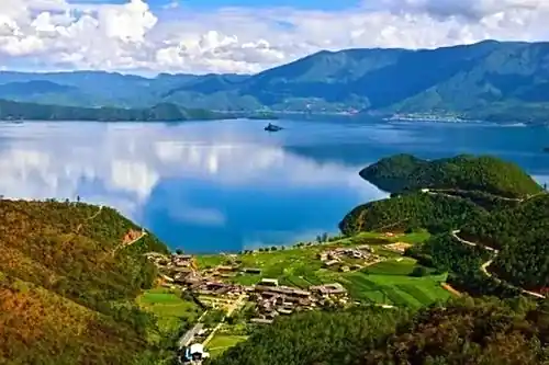 7-8月份避暑最佳地方_拉萨旅游最佳时间_七八月份旅游最佳地点