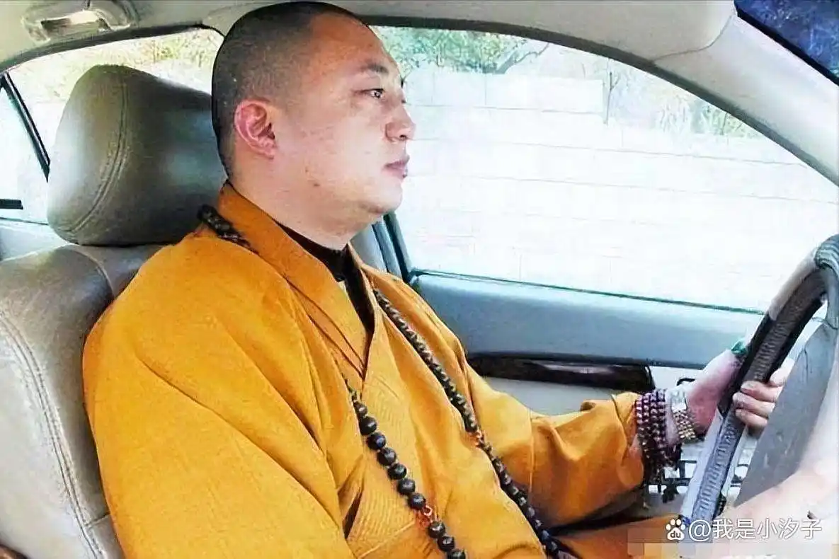 释永信到底是怎样的人_释永信塌房事件_少林寺方丈释永信黑料
