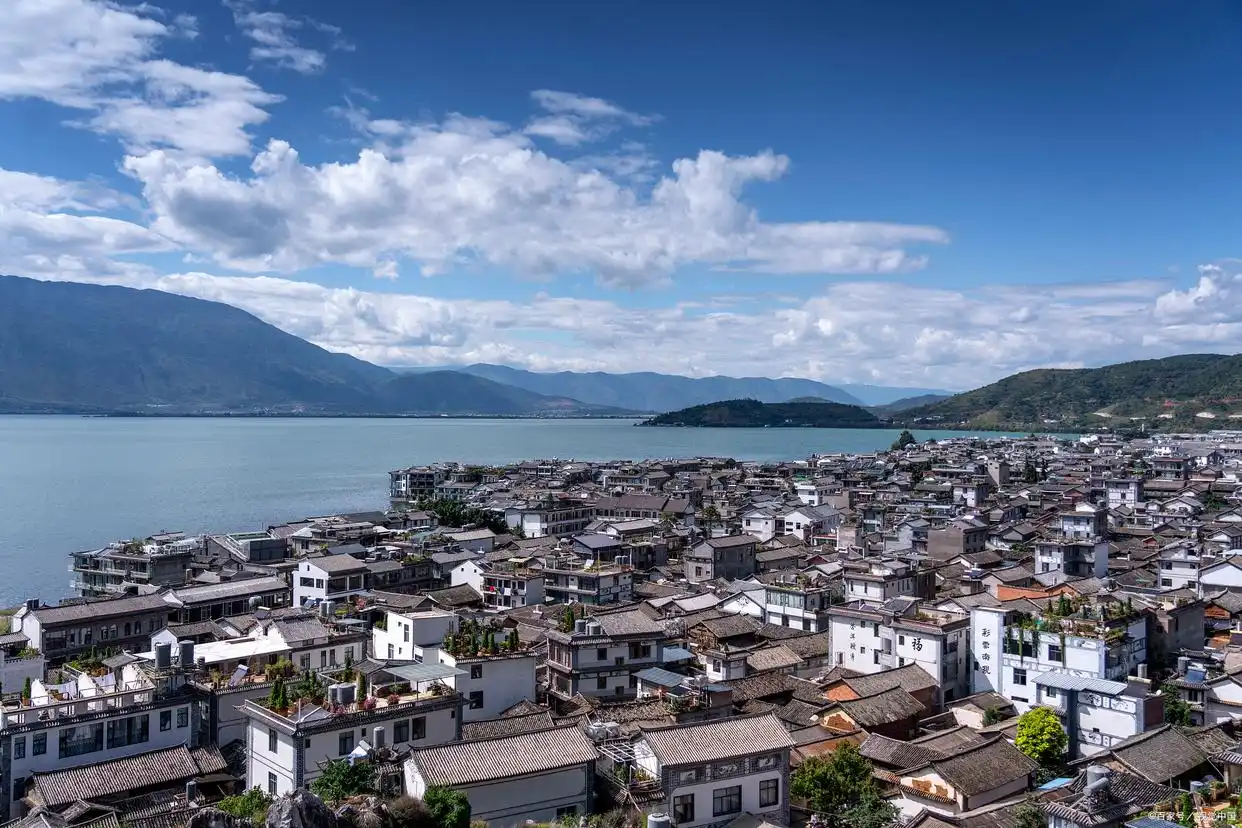 夏天穷游必去10个地方_穷游推荐地_适合穷游的旅行地
