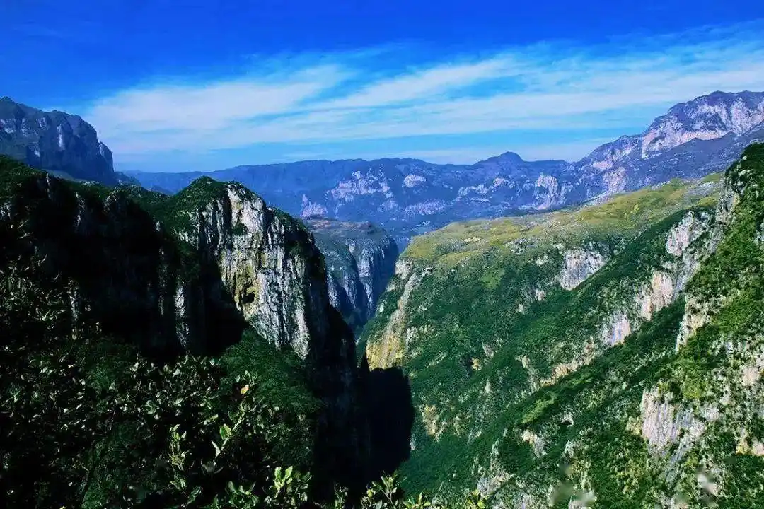 避暑旅行推荐_暑期国内旅游目的地_暑假适合带孩子旅游的地方