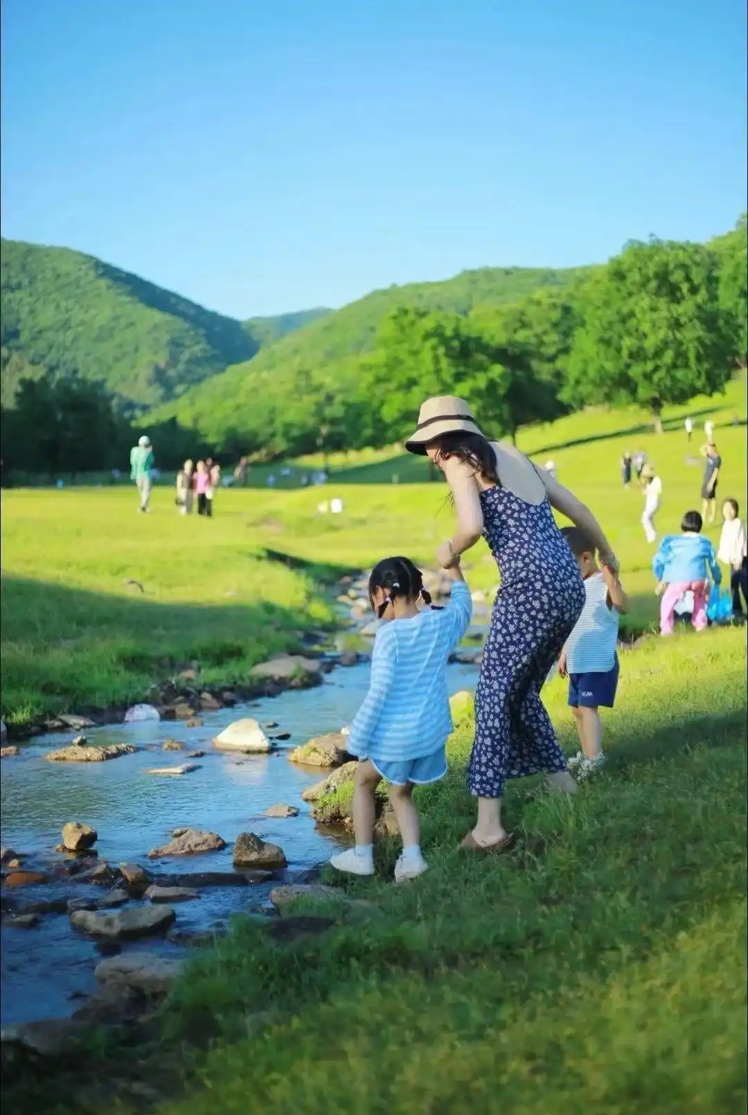 暑假带娃旅行目的地推荐_辽宁丹东亲子游攻略_暑假适合带孩子旅游的地方