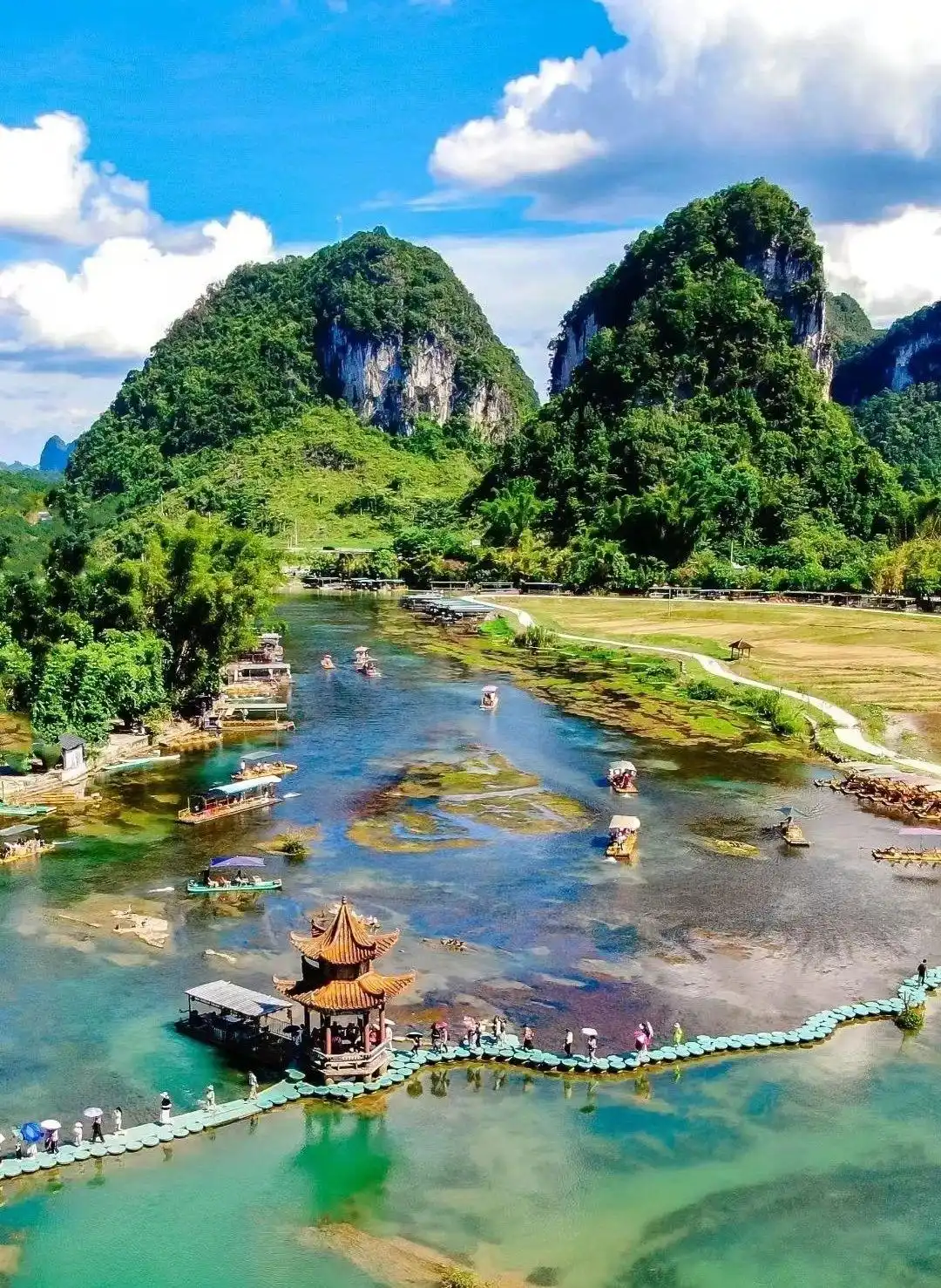 辽宁丹东亲子游攻略_暑假适合带孩子旅游的地方_暑假带娃旅行目的地推荐