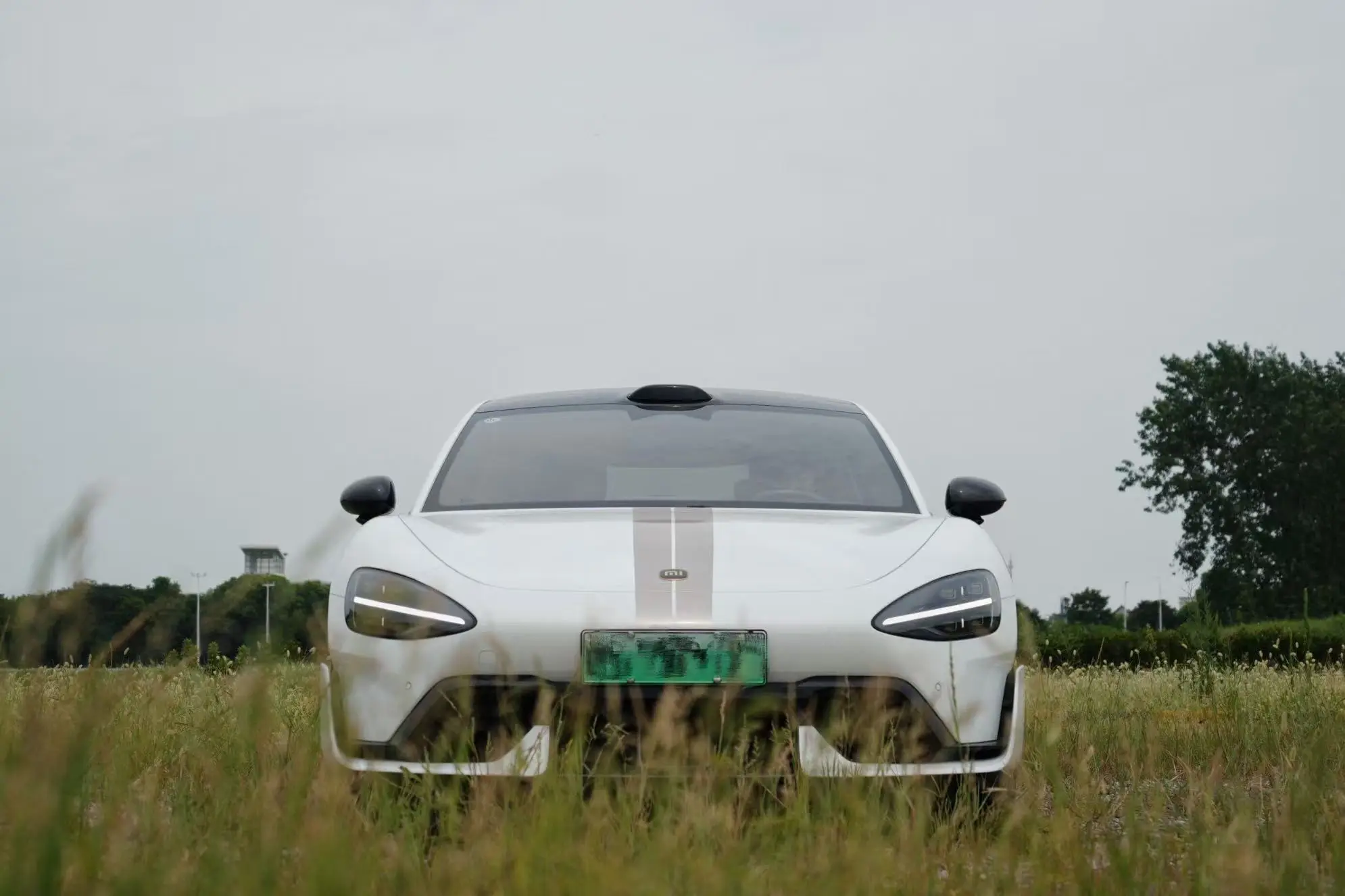 小米SU7 Ultra 雷军 纽北圈速保时捷Taycan Turbo GT极致性价比_小米su7