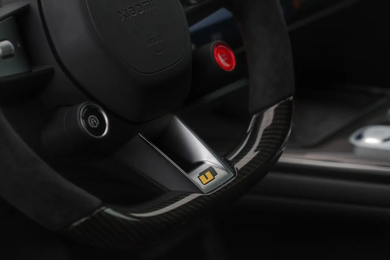 小米SU7 Ultra 雷军 纽北圈速保时捷Taycan Turbo GT极致性价比_小米su7
