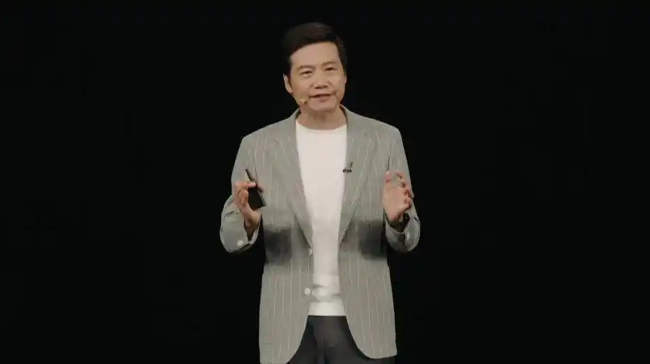 小米YU7爆单背后_小米YU7产能危机_小米YU7爆单