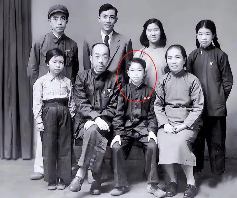 范曾娇妻卷款跑路_范曾徐萌婚姻危机_范增徐萌