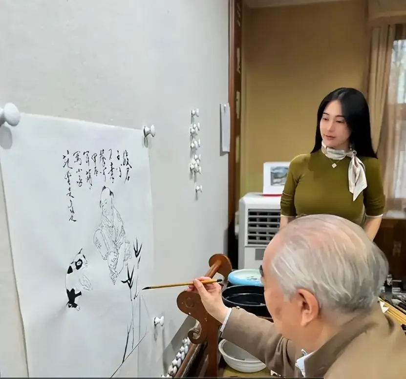 范增徐萌_范曾娇妻卷款跑路_范曾徐萌婚姻危机