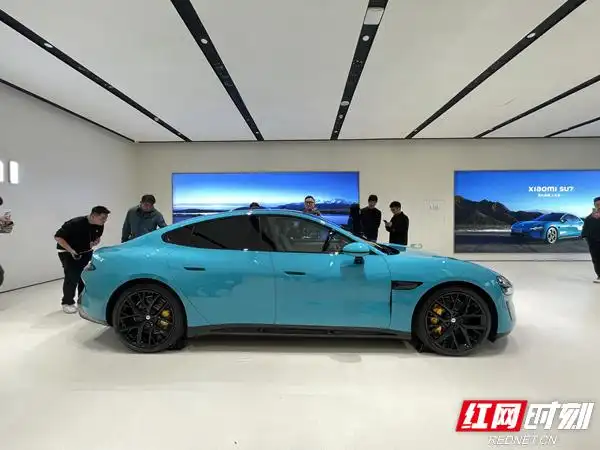 小米su7_小米SU7长沙首展_小米汽车SU7价格预测