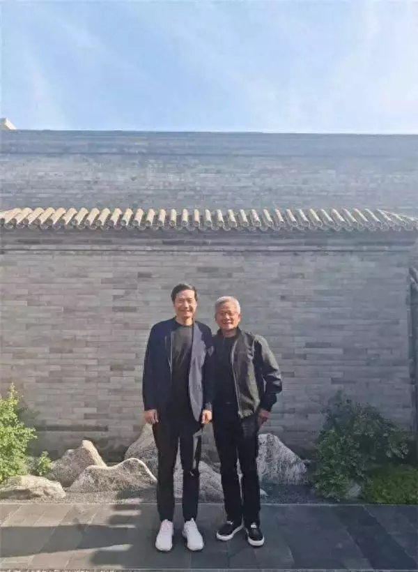 小米汽车_小米汽车黄仁勋评价_黄仁勋雷军关系