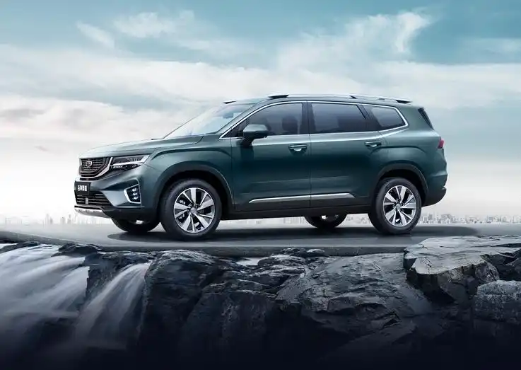 国产空间最大的suv_中型SUV空间推荐_吉利豪越 7座SUV