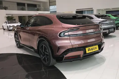 小米SU7 Ultra配置下架_小米SU7 8月购车政策_小米汽车