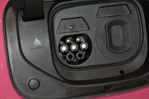 小米汽车_小米SU7 Ultra配置下架_小米SU7 8月购车政策