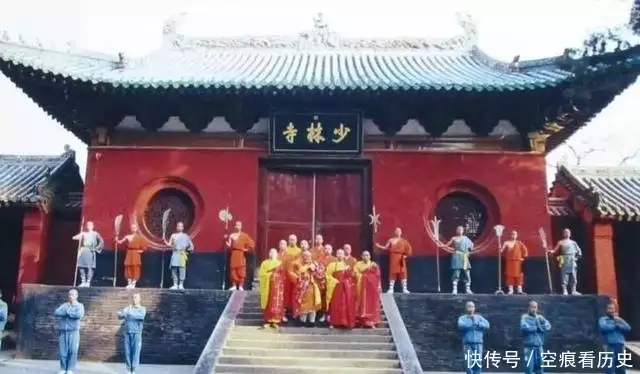释永信少林寺商业化争议_少林寺释永信捐赠口罩_释永信到底是怎样的人